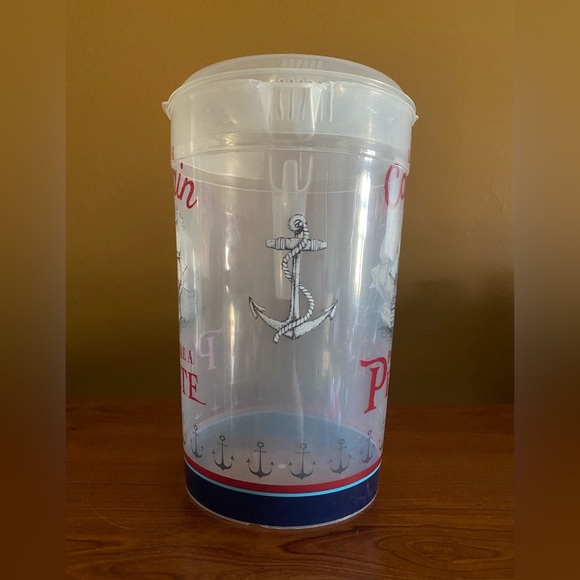 Live like a captain, party like a pirate plastic ice tea pitcher - Picture 5 of 9